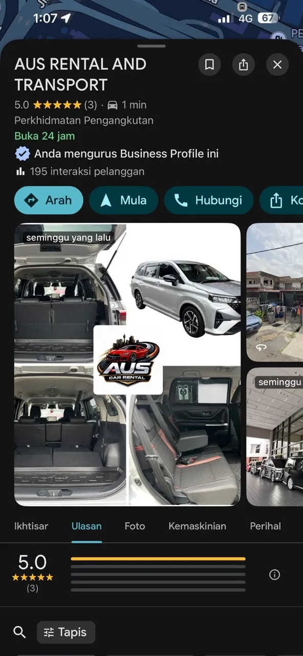 Pelanggan AUS Car Rental bersama kereta sewa 8
